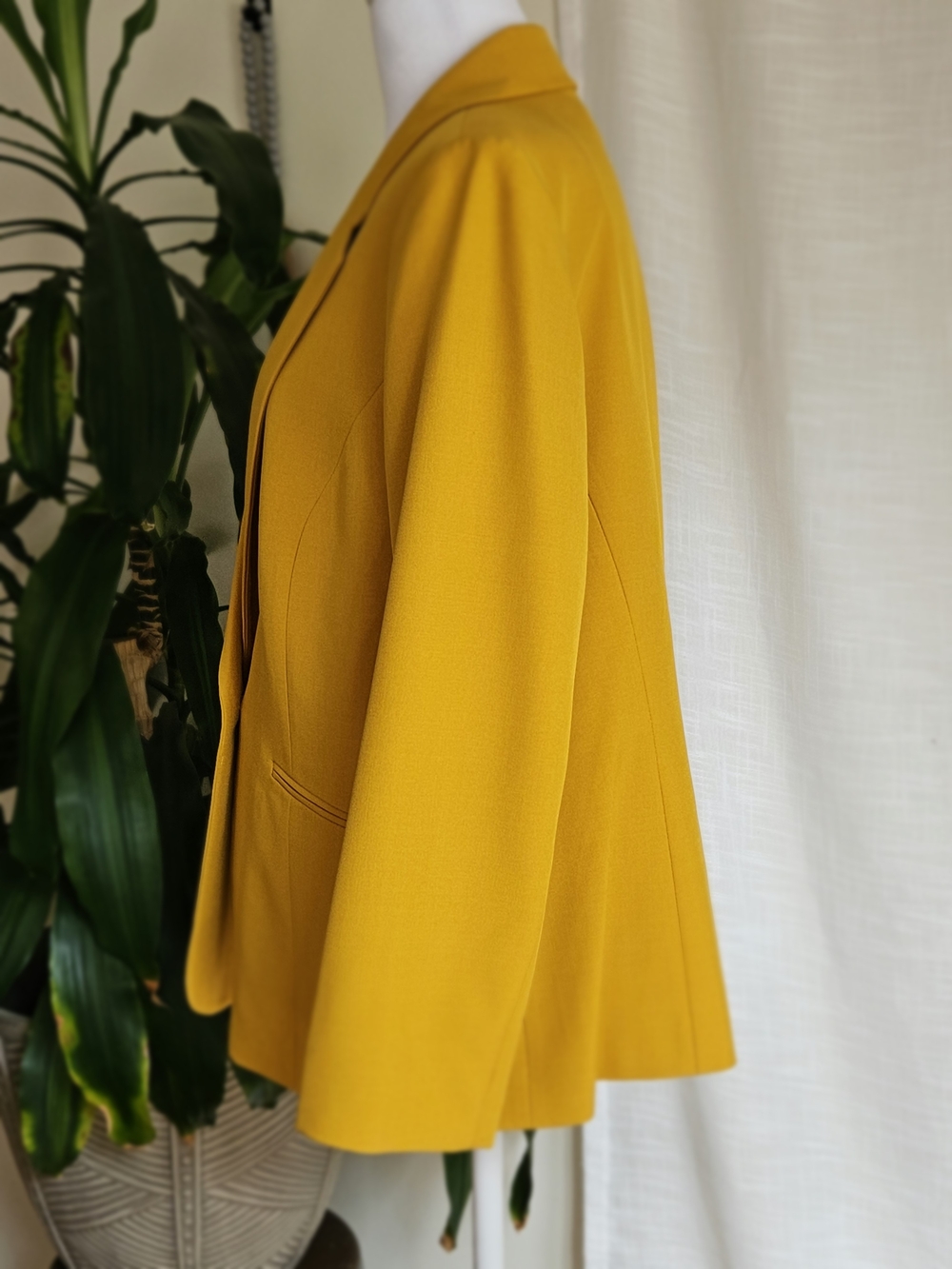 Black Label by Evan-Picone Mustard Yellow Blazer Jacket Size 12 Single Button - Picture 5 of 16